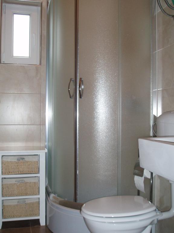 Apartments Karaman Подстрана Номер фото